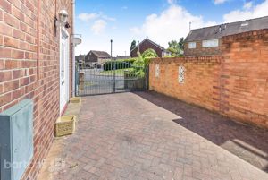 Photo 11- click for photo gallery